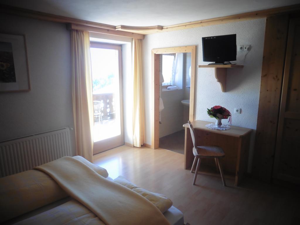 Chalet Frapes San Martino in Badia Room photo
